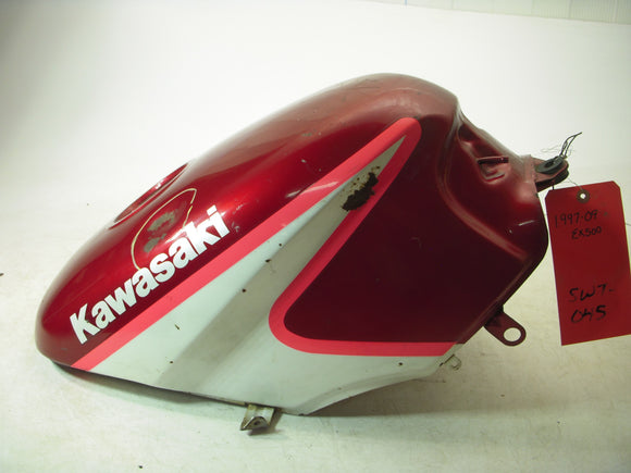 GAS TANK 1997-09 EX500 500 NINJA KAWASAKI FUEL GAS TANK USED MAROON SWT-045