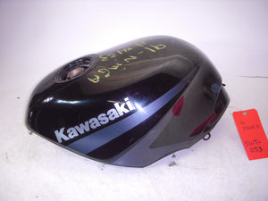 GAS TANK 1991 ZX600D ZX6 600 NINJA KAWASAKI FUEL GAS TANK USED BLACK DINGS SWT-053