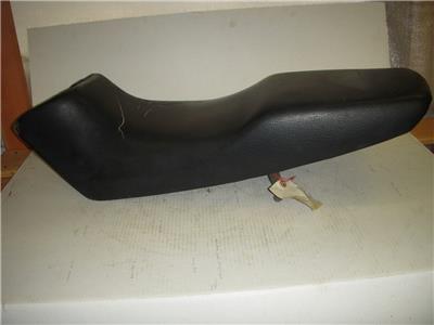 1985-86 VF500F 500 INTERCEPTOR HONDA USED SEAT SADDLE MF2 (check-a)