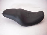 Harley Davidson Sportster #7525 SEAT SADDLE USED ST-513 (B16)