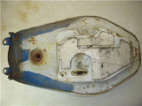 SUZUKI GSXR600 600 FUEL GAS TANK REPAINT WHITE WALLHANGER USED T-543 (DONN a2)